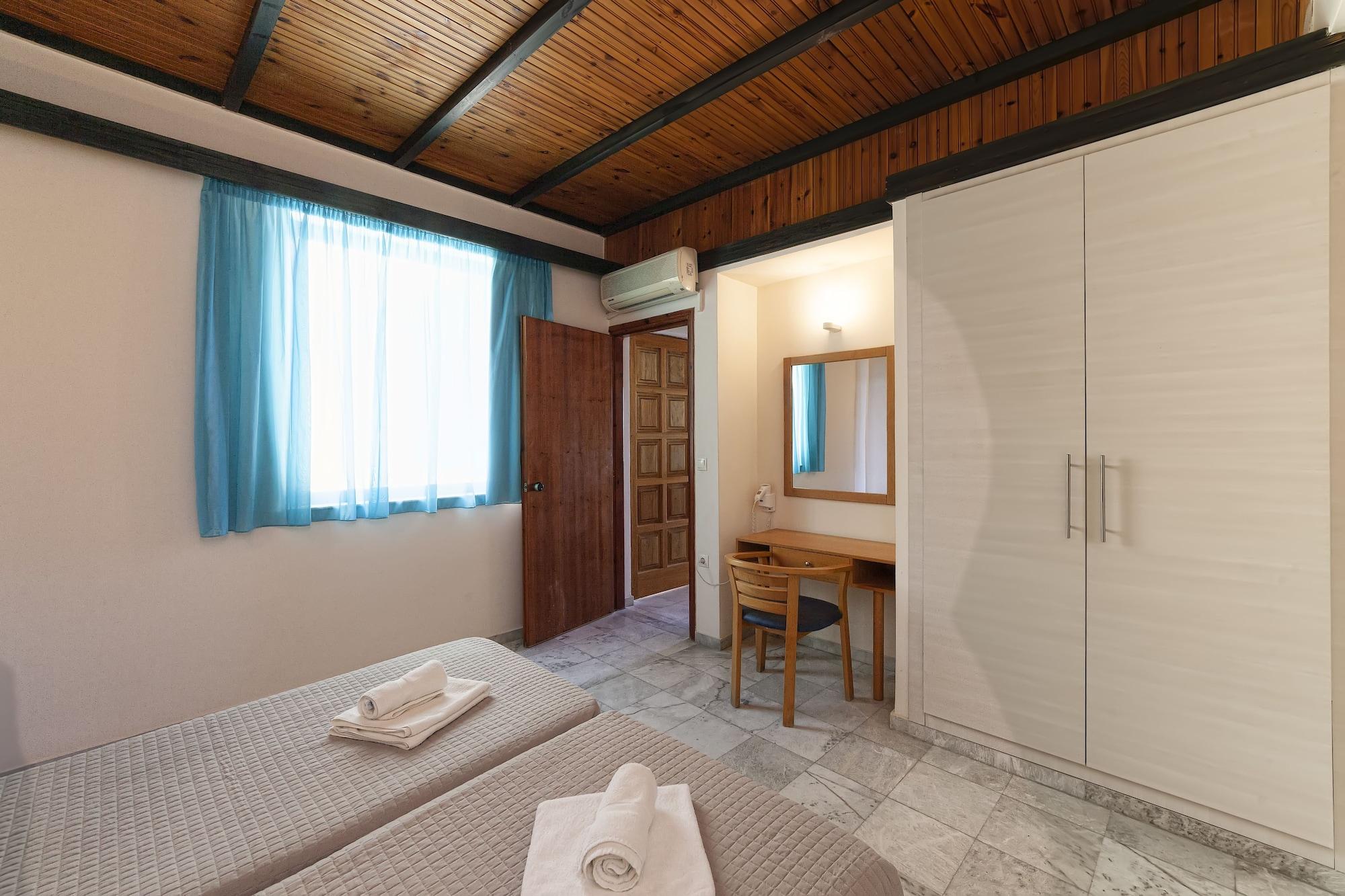 Olympic Suites Rethimnon Buitenkant foto
