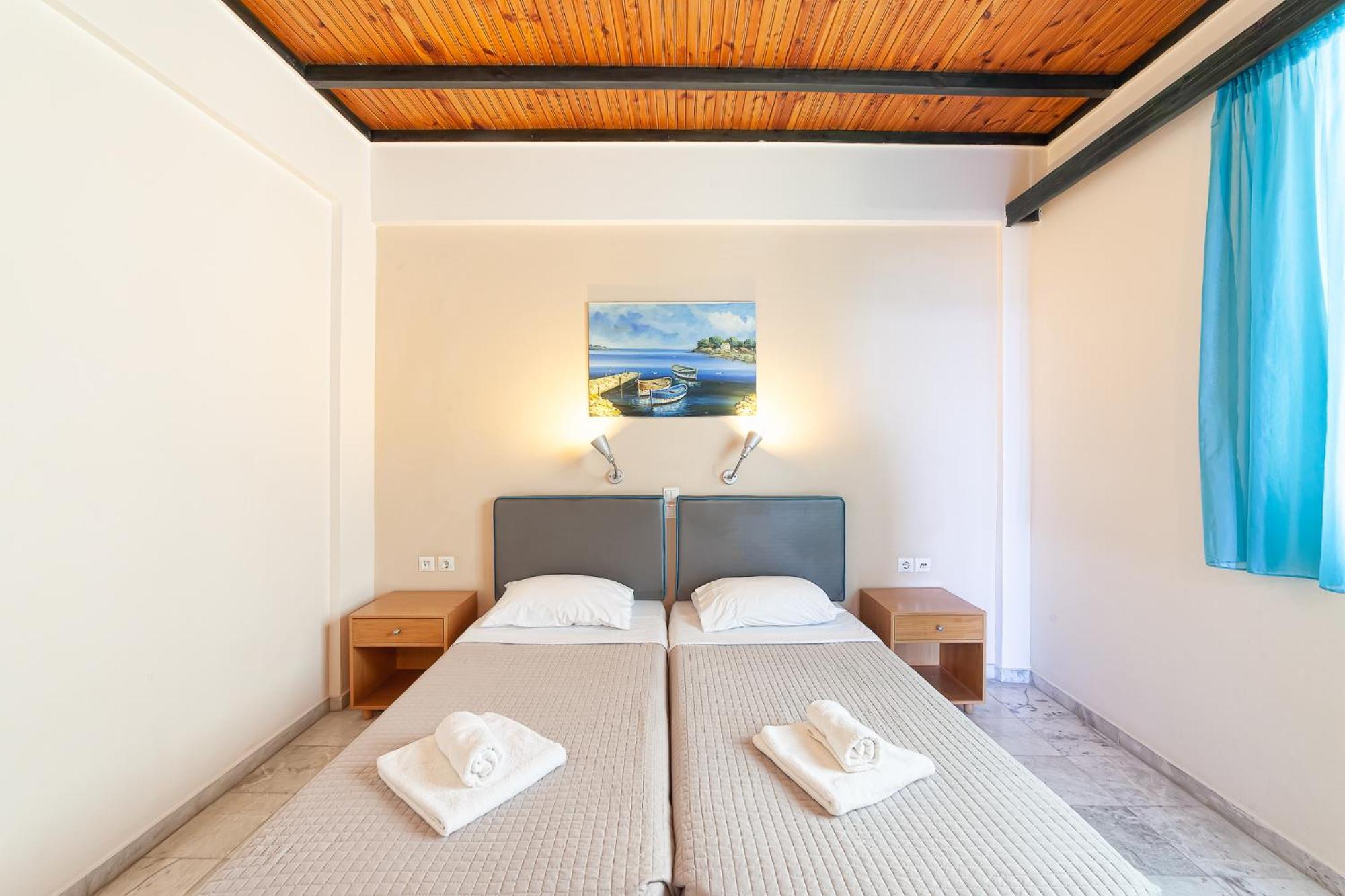 Olympic Suites Rethimnon Buitenkant foto